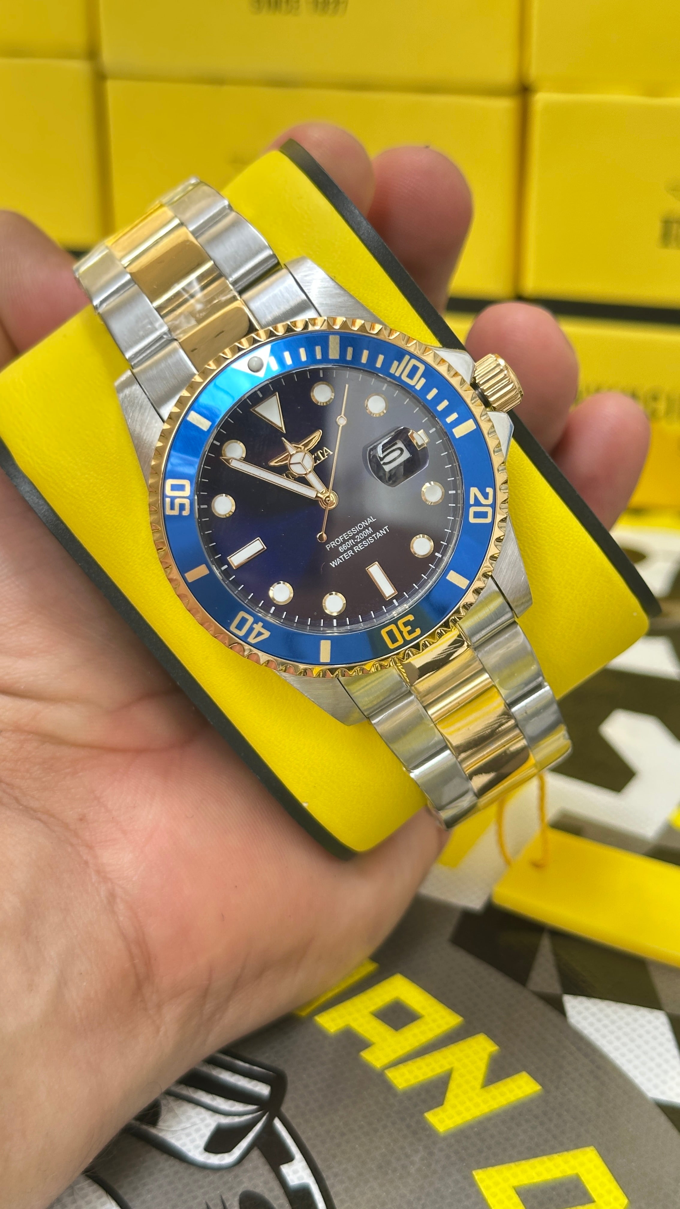 Reloj para hombre invicta pro diver 33268 - multicolor
