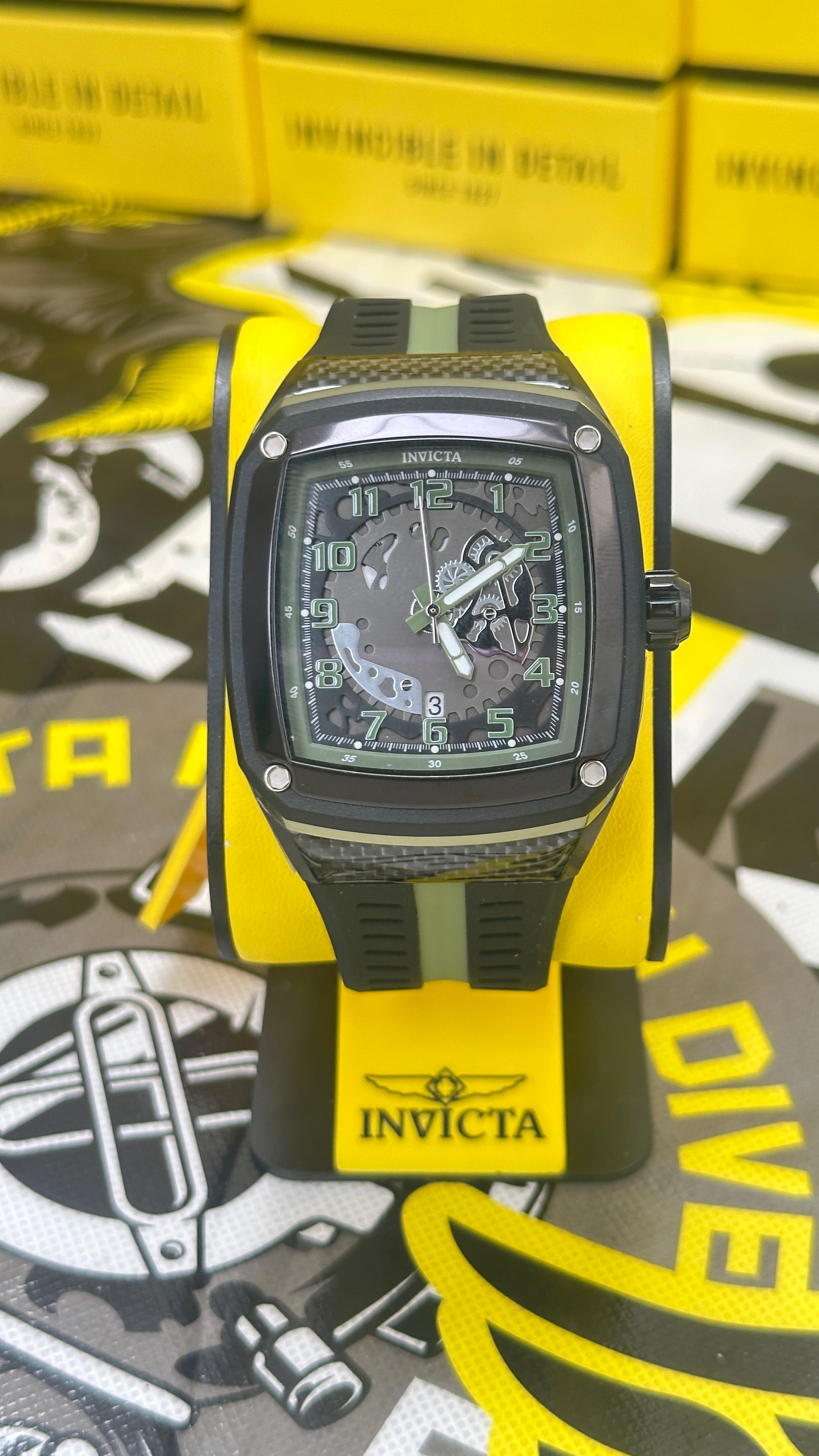 Reloj Invicta Racing JM Edición Limitada para Hombre - 45,5 mm. Verde. Negro (48067)