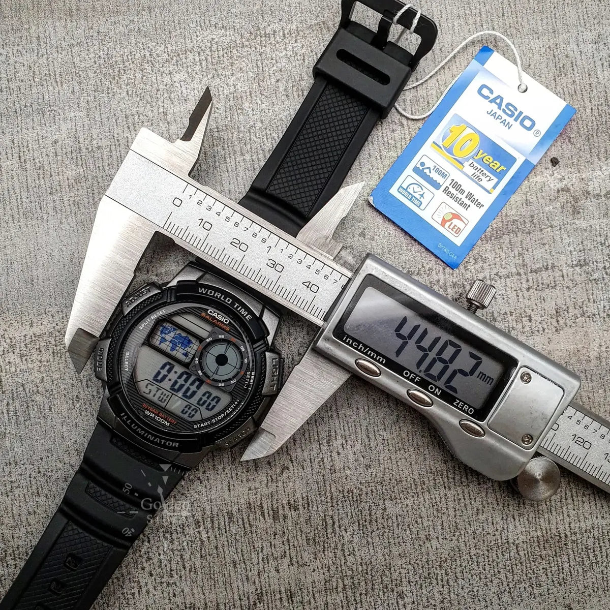 Reloj Casio Deportivo Negro AE-1000W+ Perfume Hawas Fire 100 ml