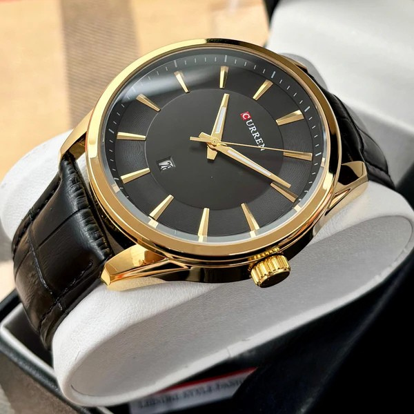 Reloj Clásico Curren 8365 Negro-Dorado para hombre ,cuero Sintético