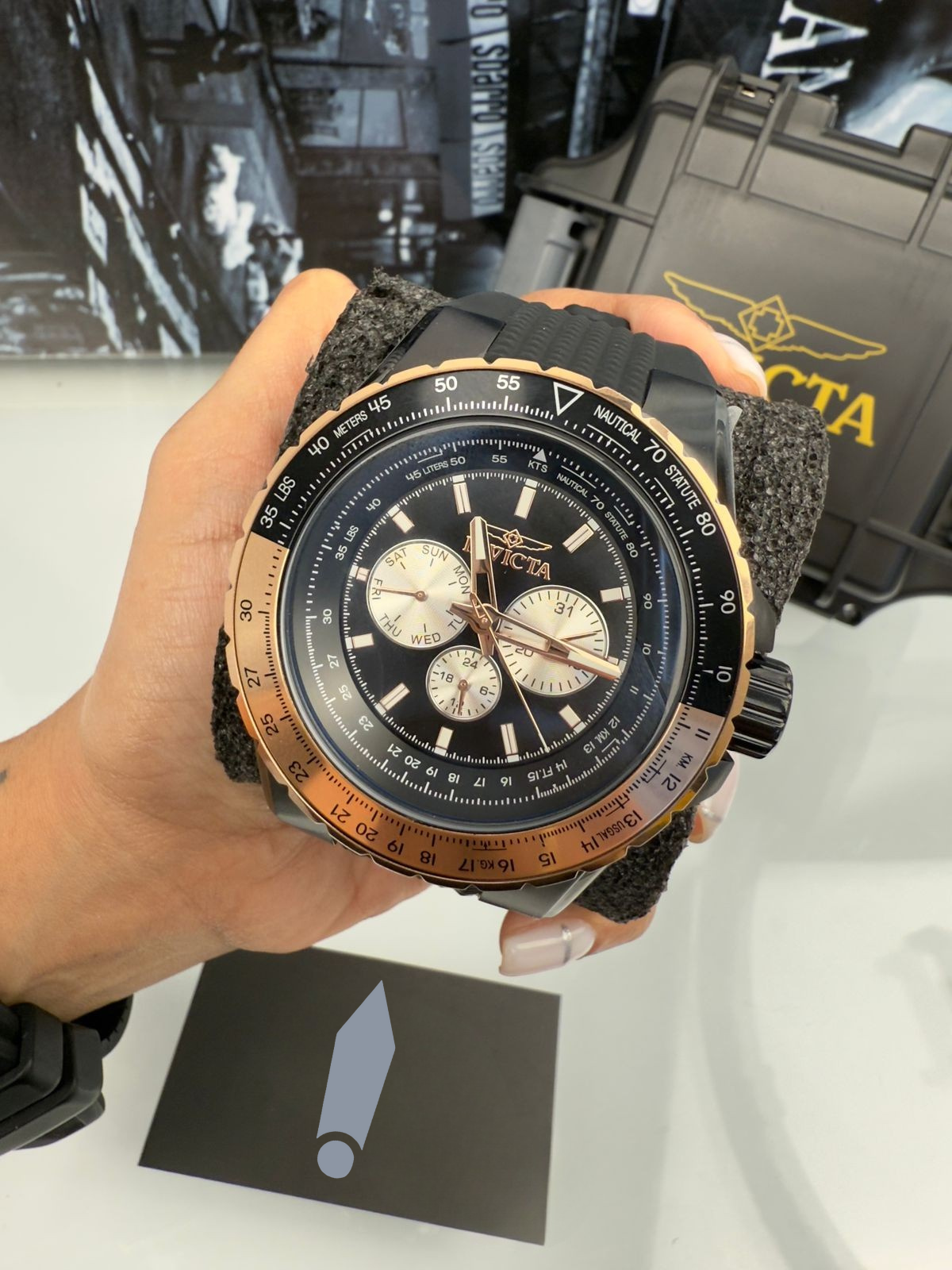Reloj Invicta Aviator Ref-37032,Cuarzo-50mm, Caballero