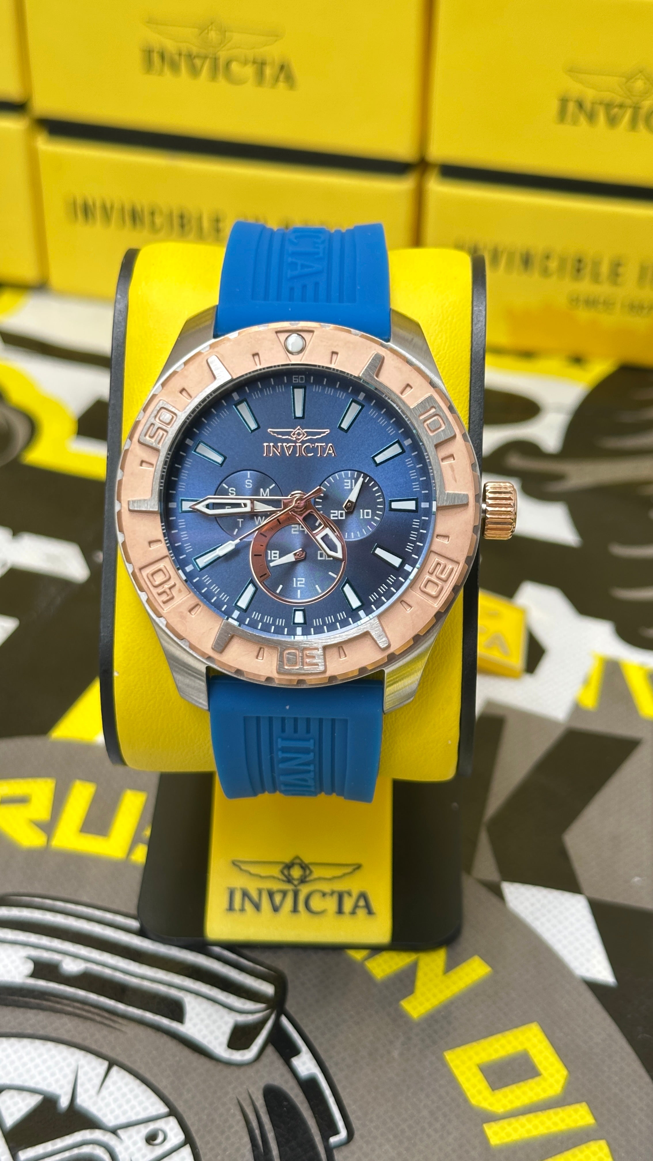Reloj Invicta Aviator para hombre- 49mm, Blue-Oro rosa (45750)